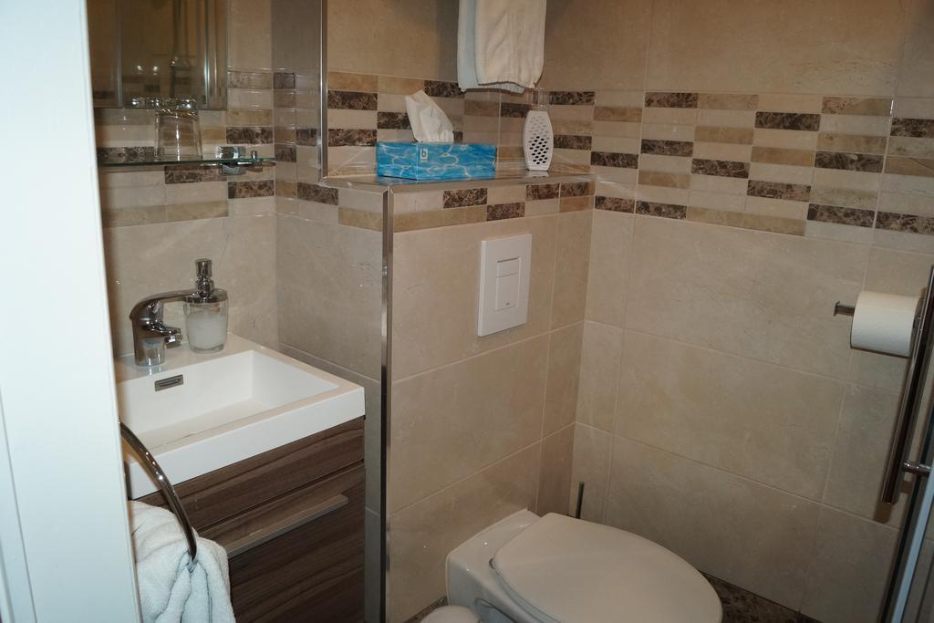 Eu Guesthouse Brussels Phòng bức ảnh